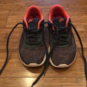 Girls Nike Running Shoes